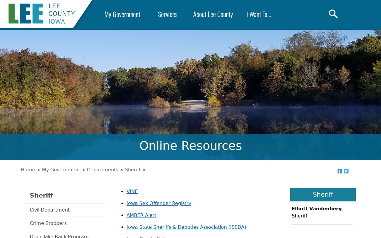 Lee County Sheriff online resources page with court resource links